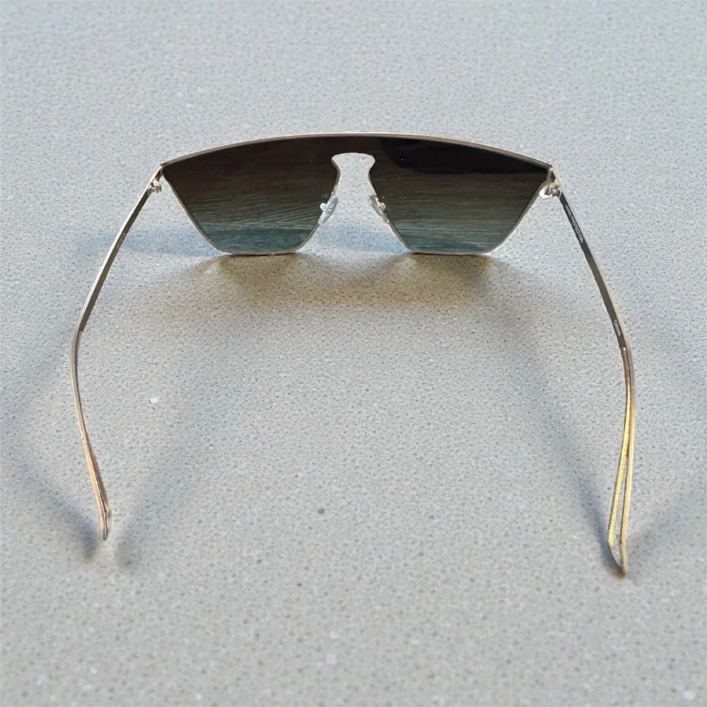 Stylish Brown and Teal Ombré Sunglasses